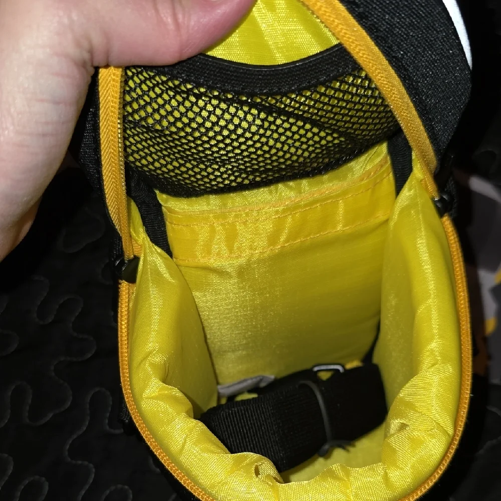 Ruggard Black and Yellow Lens Case